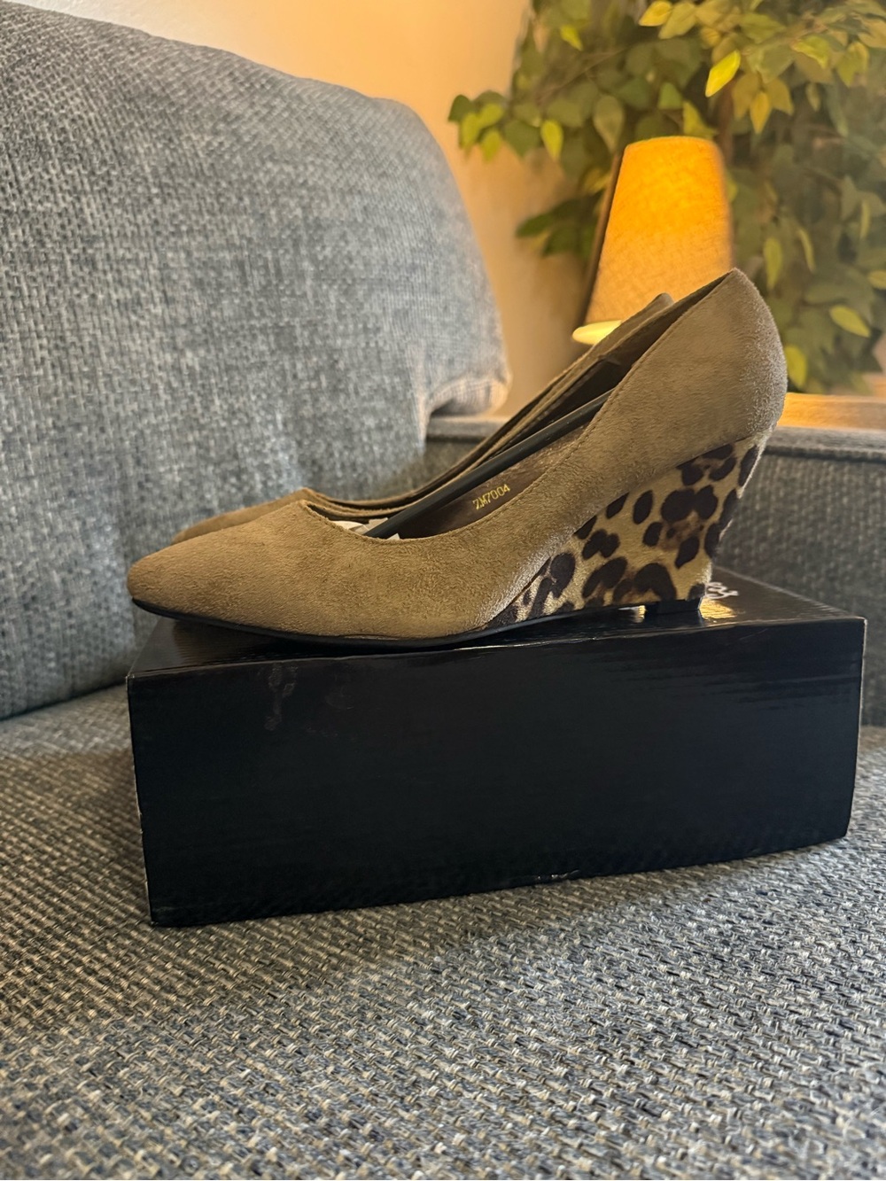Women's Olho Suede Leopard Wedge Pumps